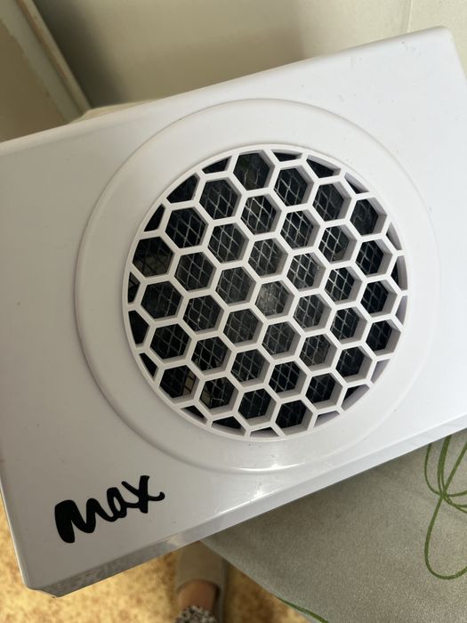 Продам витяжку MAX ULTIMATE 4 100Вт.