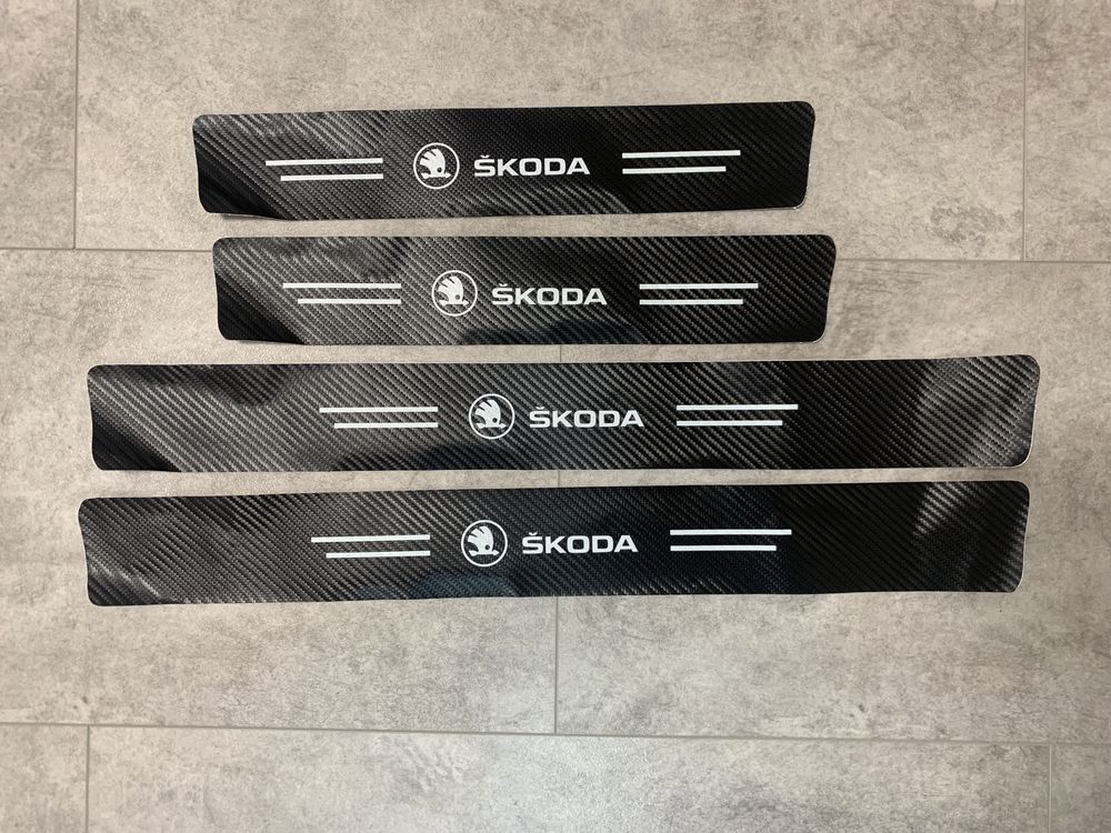 Ковпачки на диски Skoda Ніпелі Skoda наклейка на пороги Skoda, Octavia