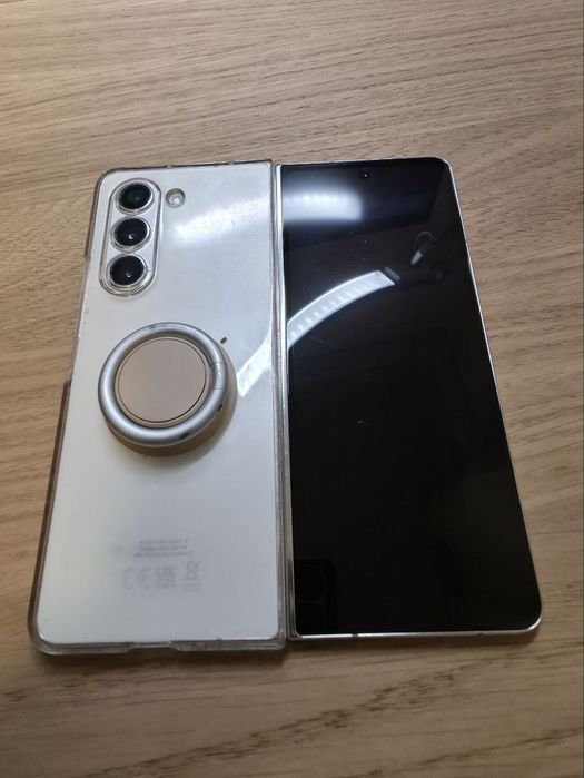 Samsung Galaxy Z Fold5 12/512GB – Cream – Stan Bardzo Dobry + Etui