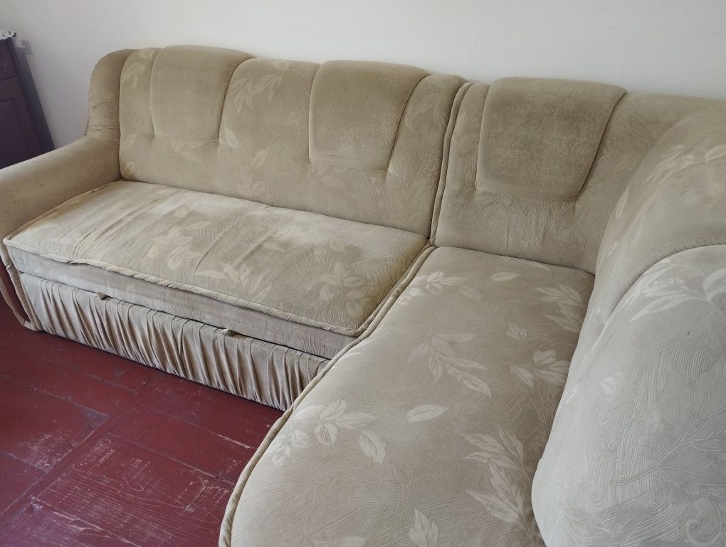 Продам диван кутовий
