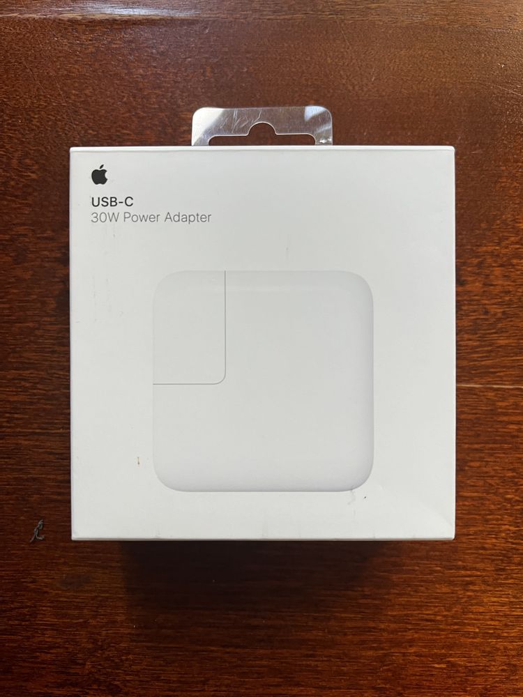 Apple 30W power adapter USB-C zasilacz nowy