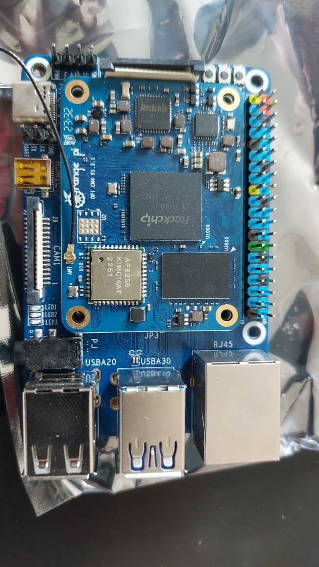 Andrioid tv pilot zasilacz orange pi CM4 4GB ram 32GB emmc