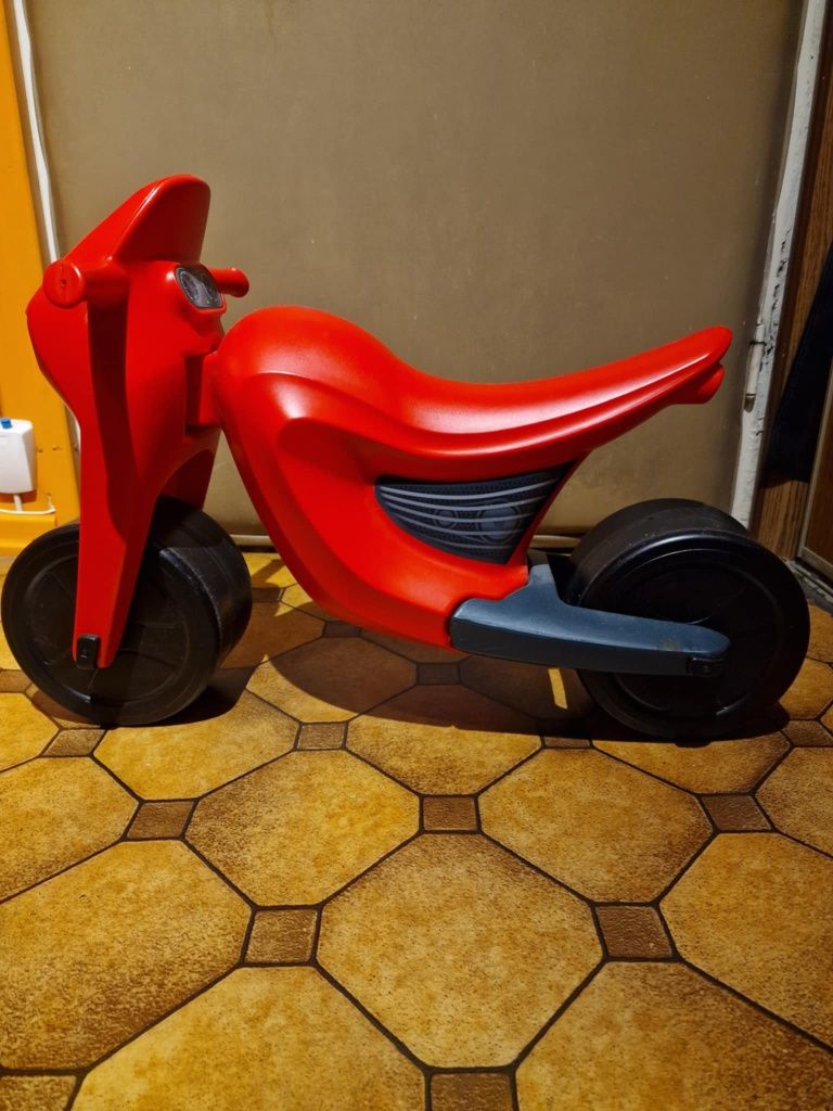 Motorek plastikowy biegowy