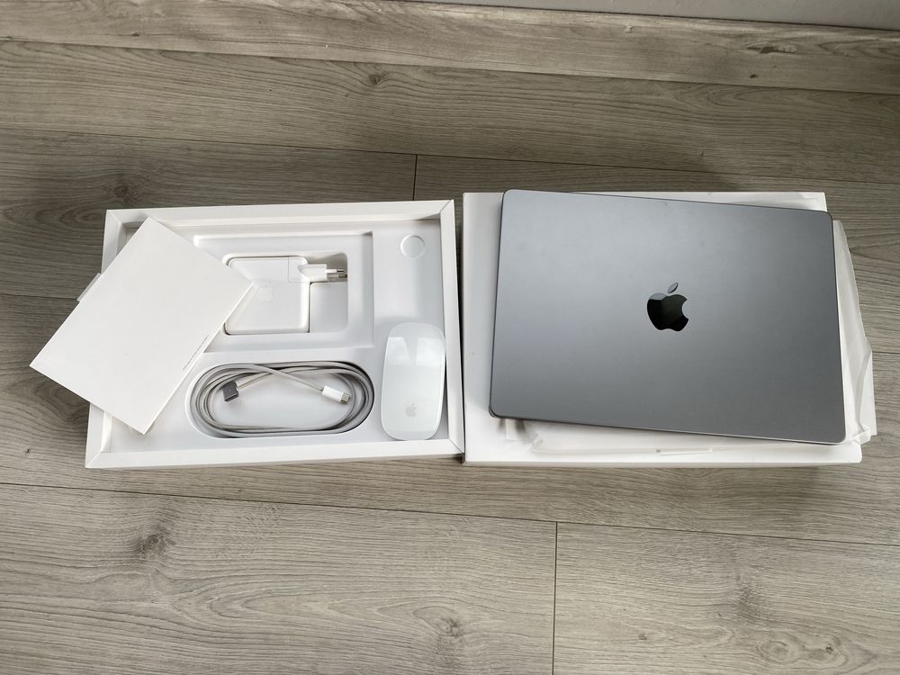 MacBook 14 PRO M2 PRO 16gb/1tb