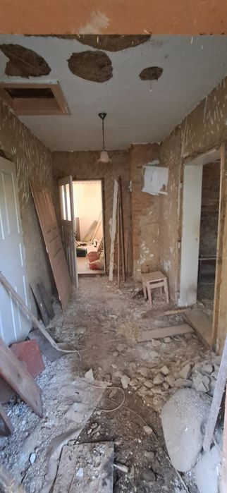 Продаж хати додатково інформація по телефону я власник