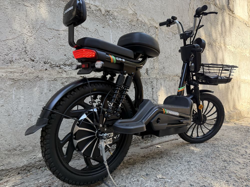Велоскурер Crosser CR-3 60V/20AH/600W 2025