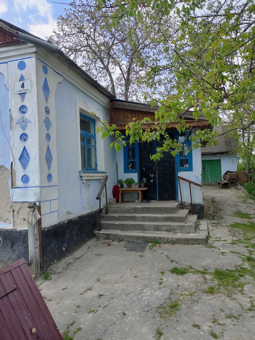 Міняю дім на квартиру або продам