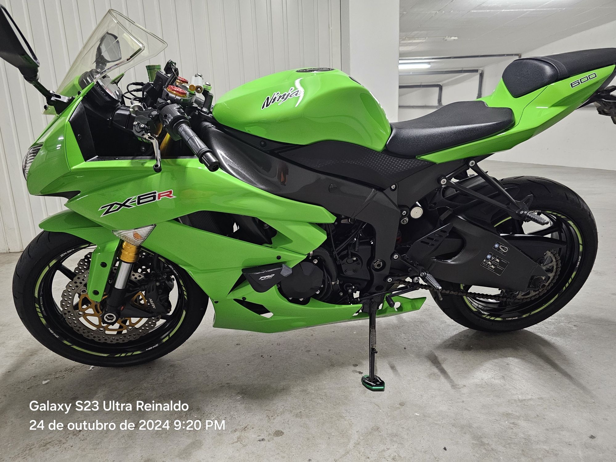 Kawazaki ninja zx-6r