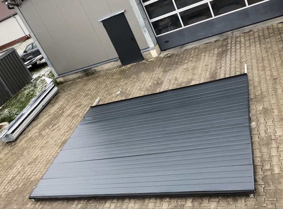 Brama 500 x 350 segmentowa garażowa przemysłowa przemysłowa rolowana