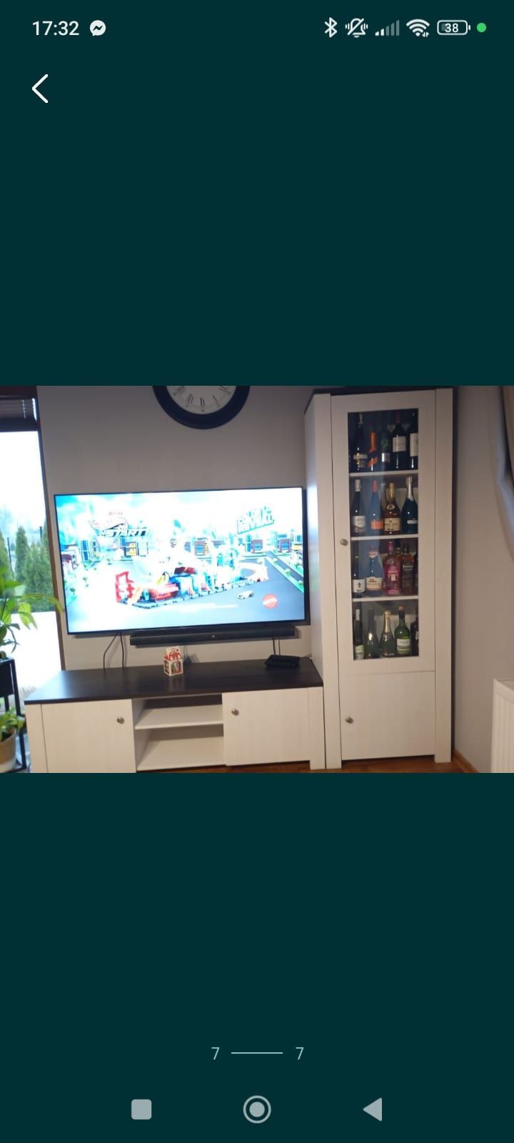 Stół i meble do salonu