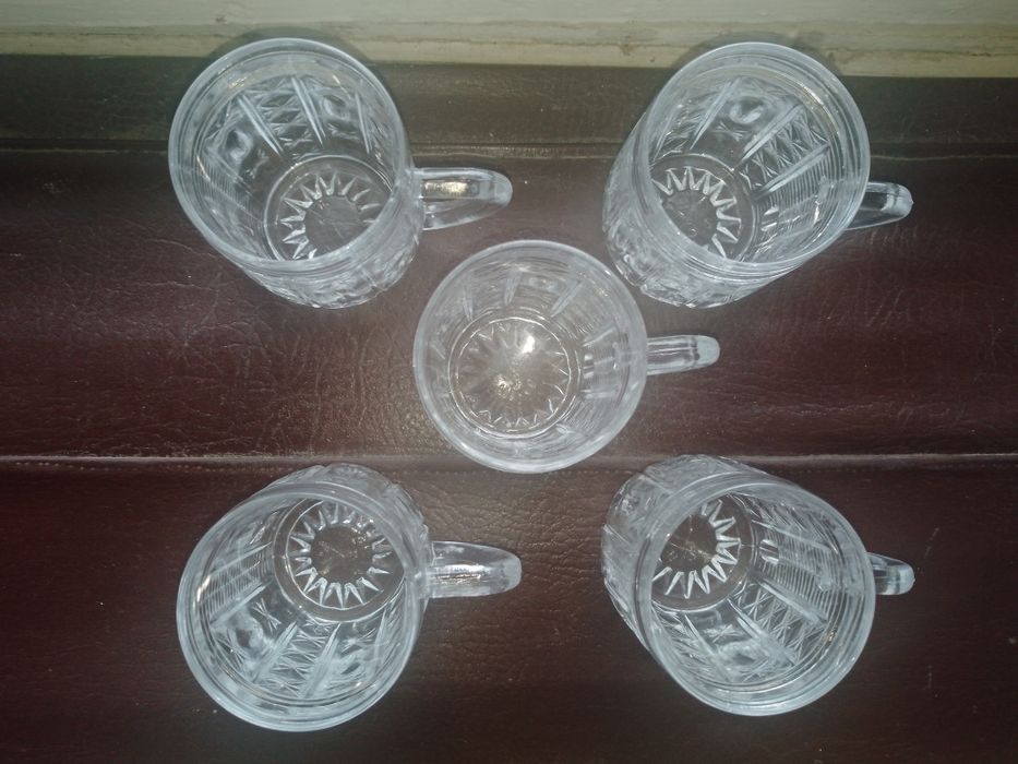 Продається набір кришталевих кружок виробництва СРСР.