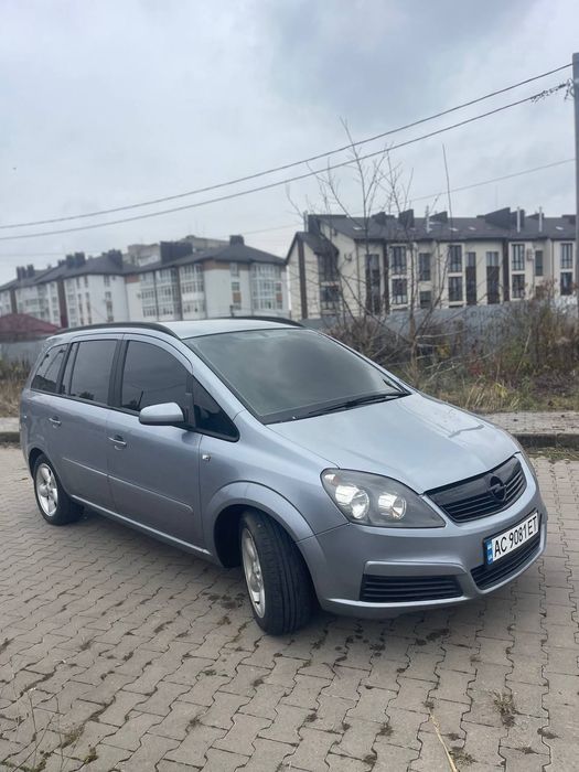 Продам opel zafira b 1.9