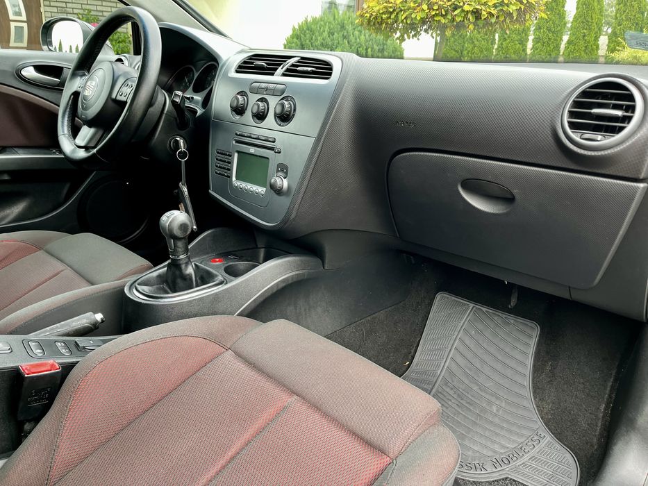Piękny SEAT LEON 1.6! SEKWENCYJNY GAZ, klimatyzacja!