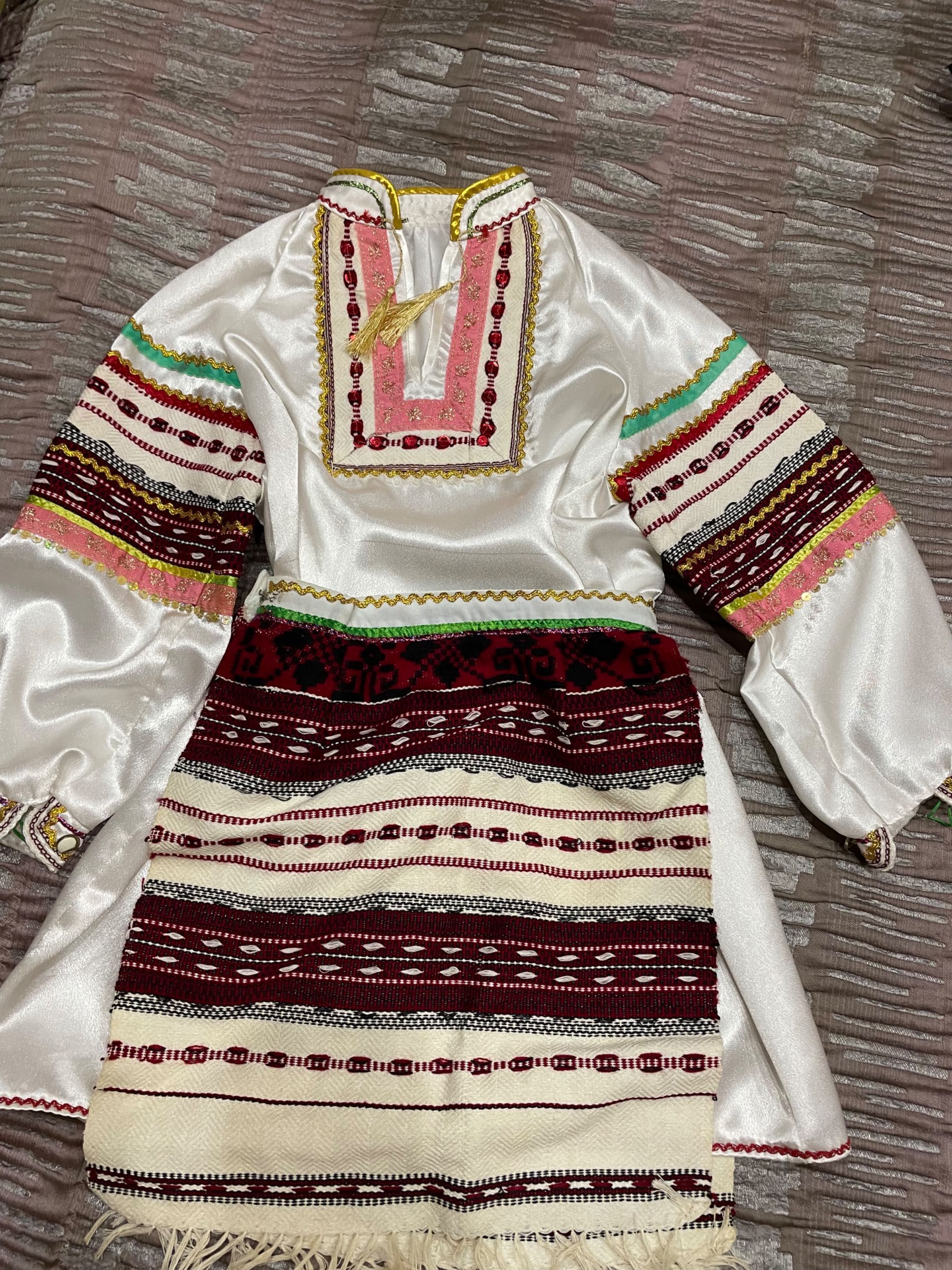 Украинский национальный костюм аренда 7-9 лет