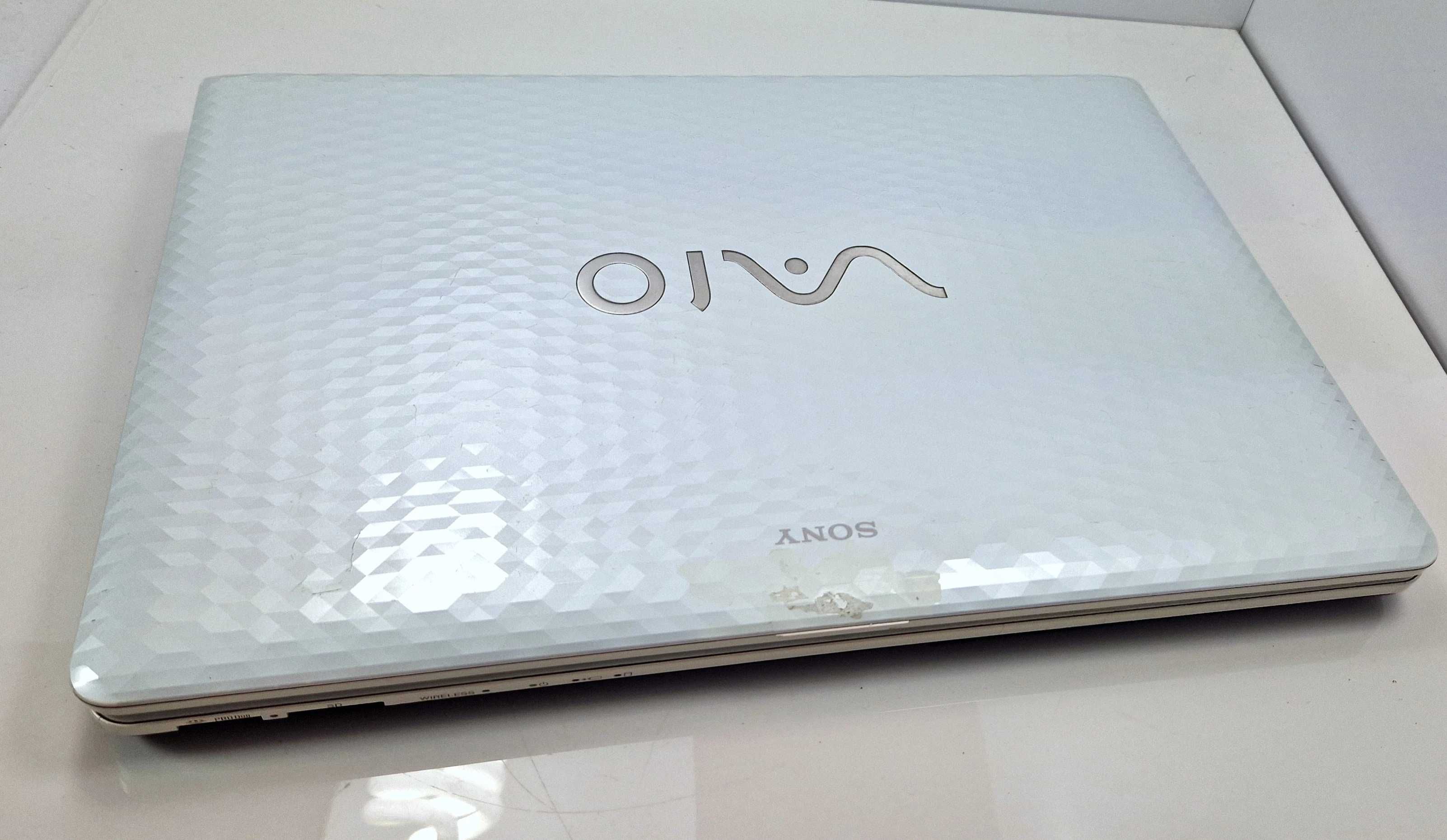 Laptop Sony VAIO PCG-91211M 6GB/500HDD 17,3