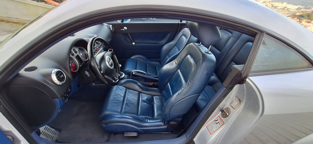 Audi tt QUATTRO 180cv