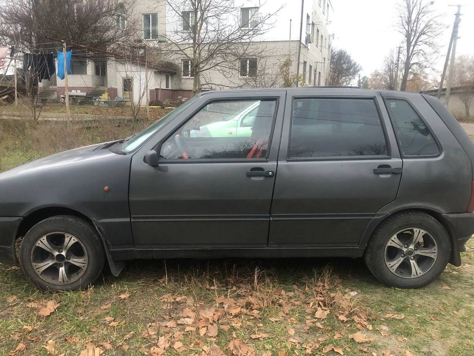Продаю автомобіль Fiat,на повному ходу,по техпаспорту