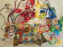 Vendem-se 37 medalhas de finisher, corrida