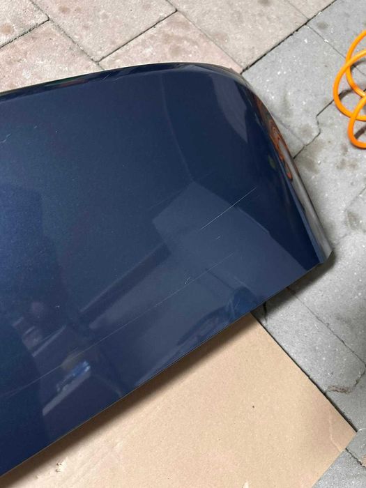 Porsche Cayenne – tylny spoiler dachowy  (oryginał)