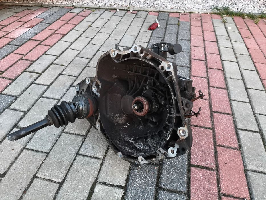 Skrzynia biegów Opel Astra J 1.4 5 biegów U6W419