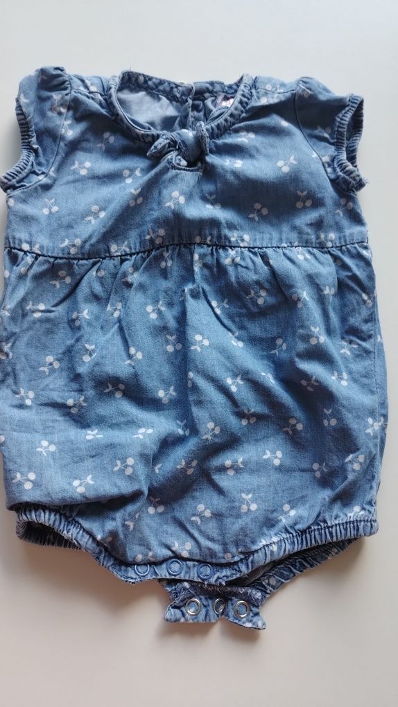 Dwa letnie rampersy, r. 62