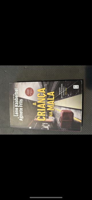 Livro- a criança na mala