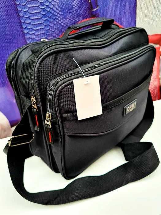 Wygodna męska saszetka Ormy pozioma z trwałej tkaniny NOWA