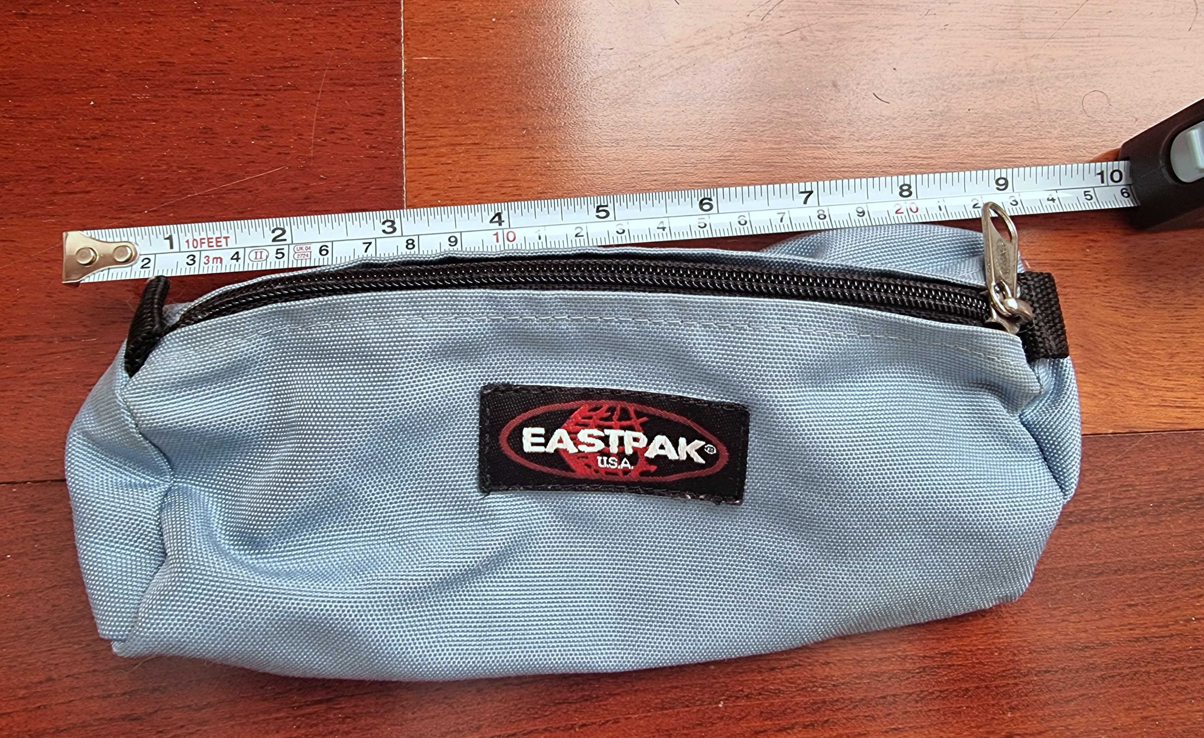 Estojo azul Eastpak