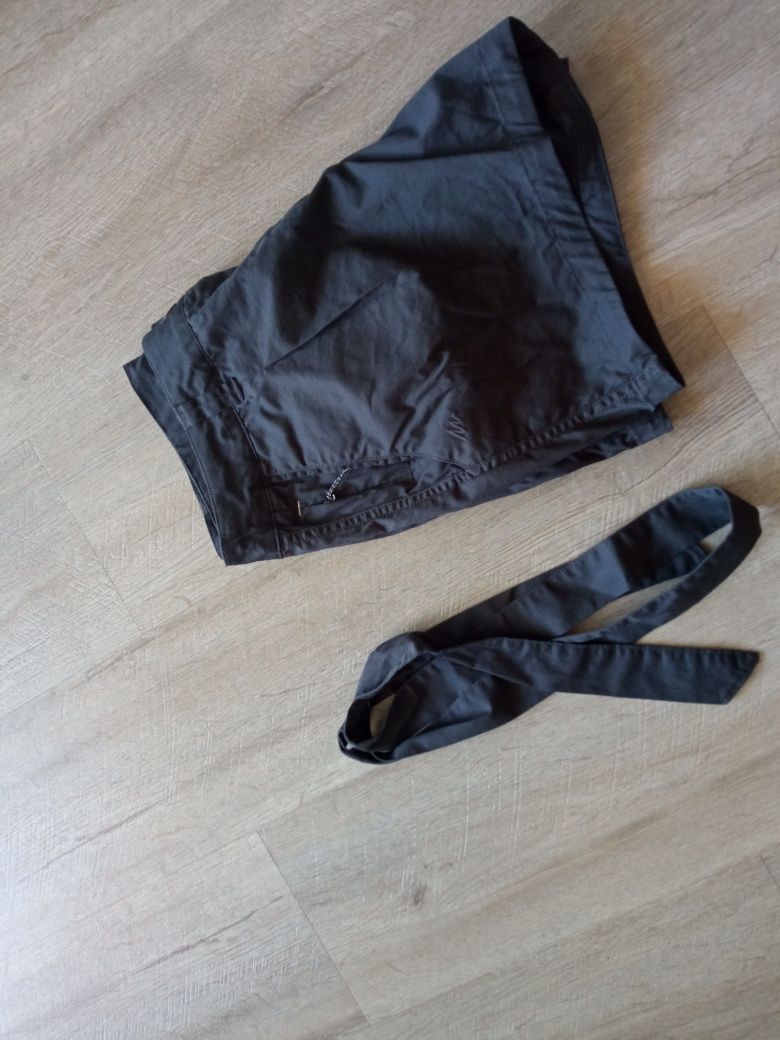 Damskie spodenki turystyczne quechua nh100 40 L jak nowe szorty