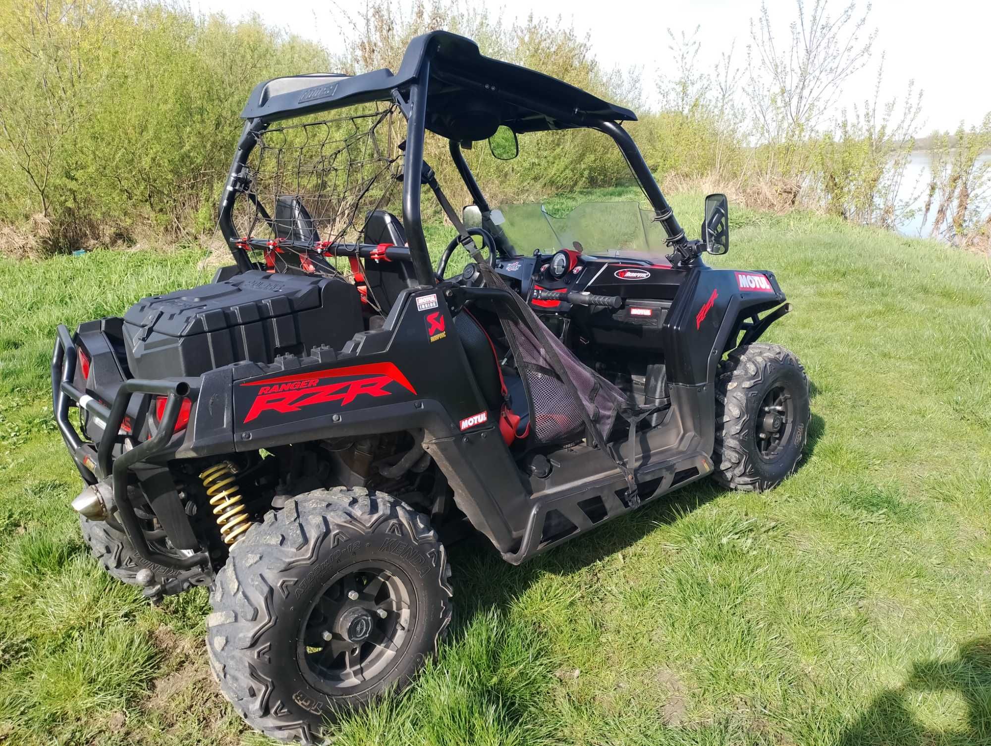 Sprzedam Polaris RZR 800