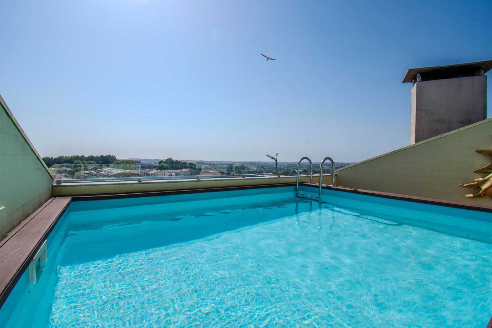 Apartamento T3 Duplex com Piscina
