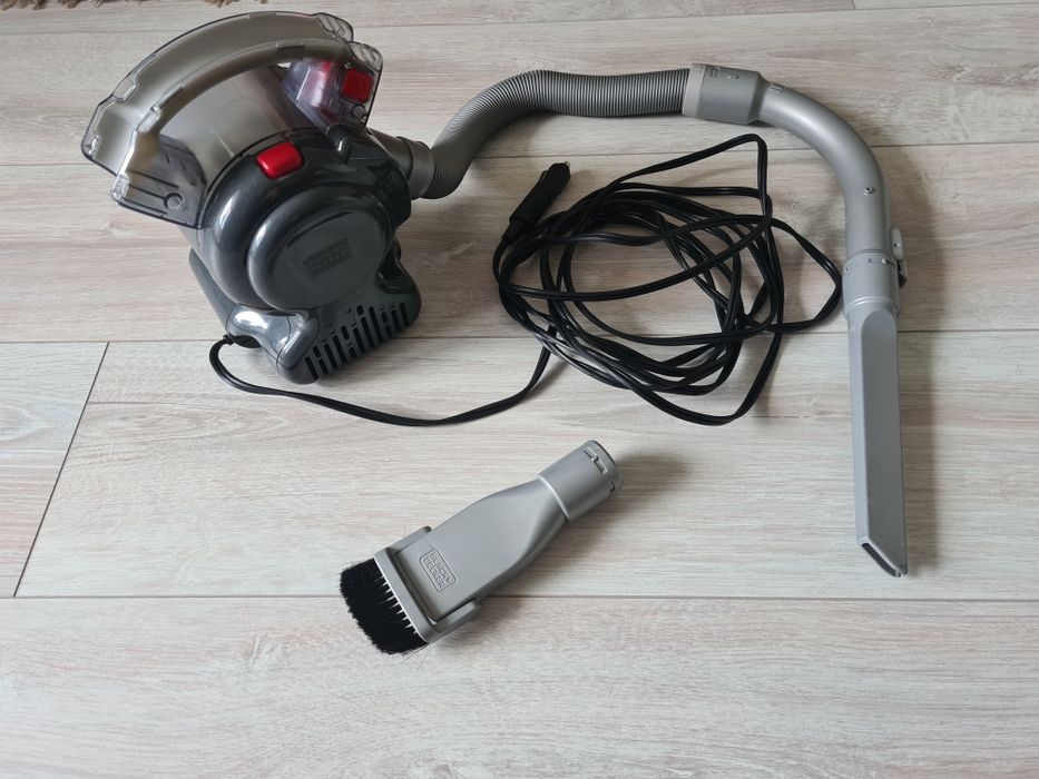 Odkurzacz samochodowy Black Decker 12 V
