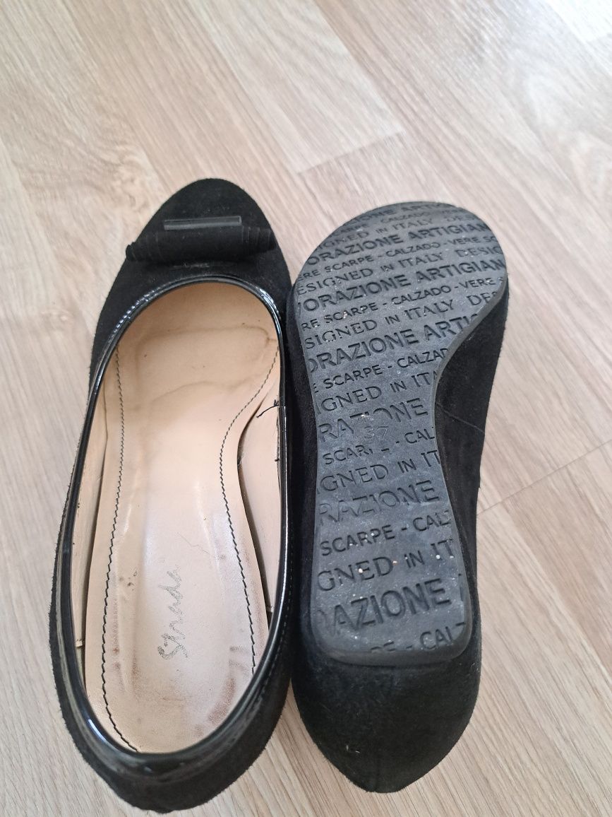 Buty na koturnie laStrada 37