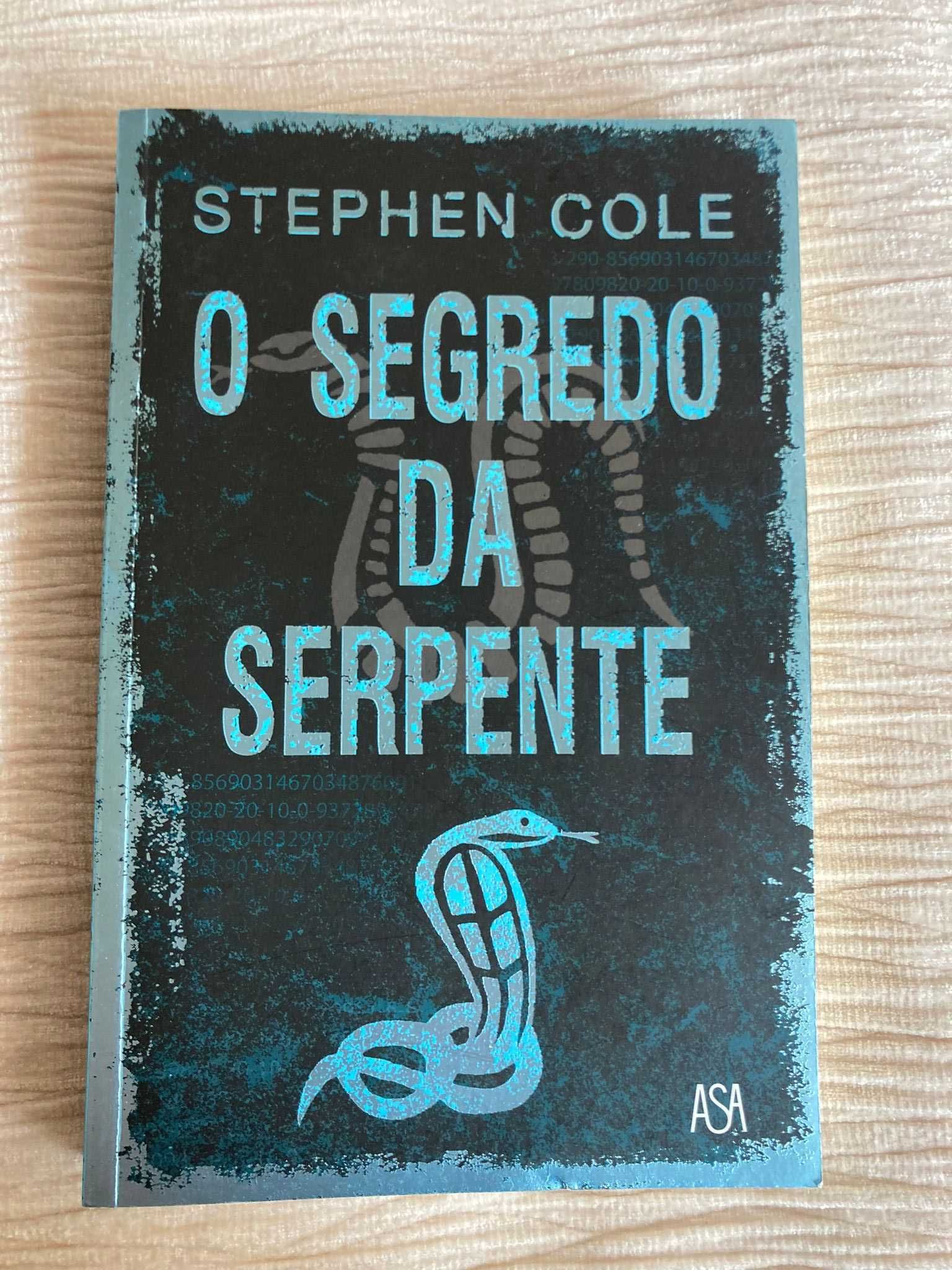 O Segredo da Serpente, Stephen Cole
