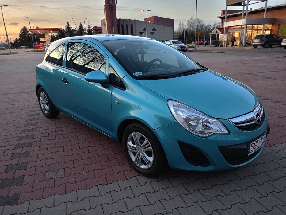 Opel Corsa 2012r LPG 1.2 stan bdb bez korozji! Bardzo ładnie utrzymany