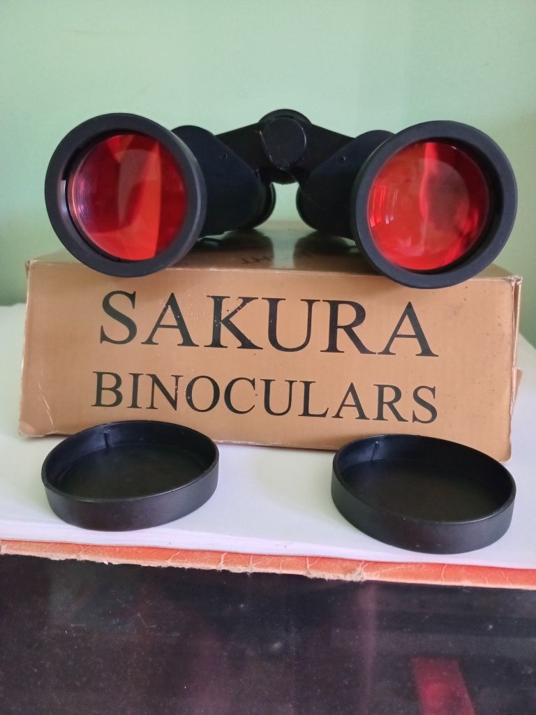 Продам бинокль sakura 20×50
