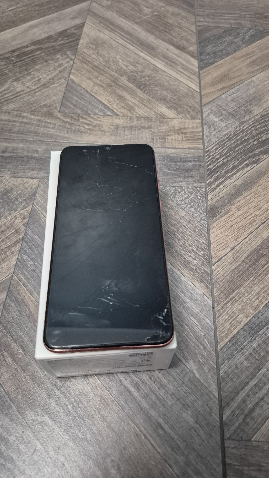 Смартфон Samsung Galaxy A04 4/64Gb Copper SM-A045FZCGSEK