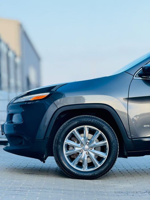 Jeep Cherokee 3.2 Limited | LPG | Navi