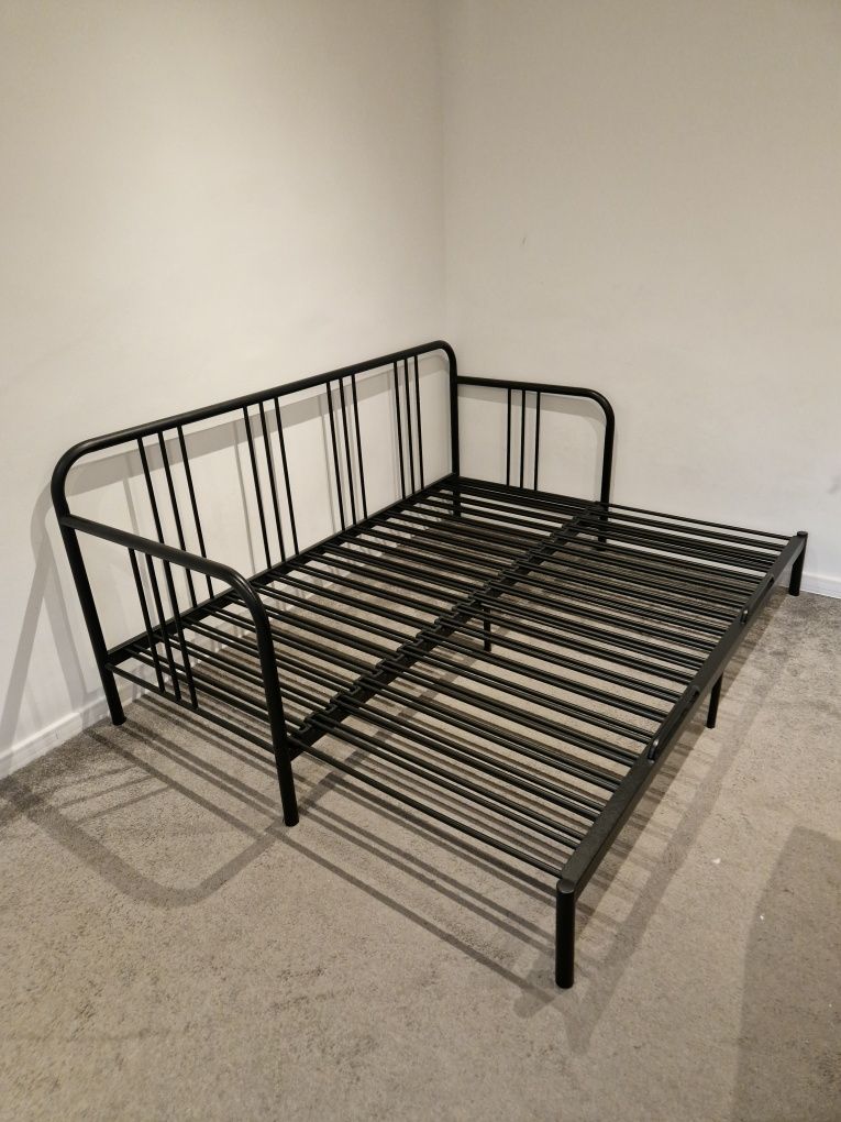 Łóżko metalowe jak nowe