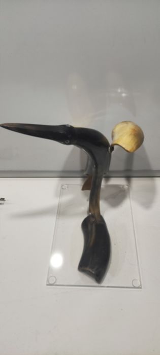 Pássaro decorativo em osso