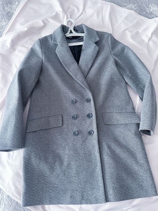 Класичне сіре пальто Zara (Xs,S