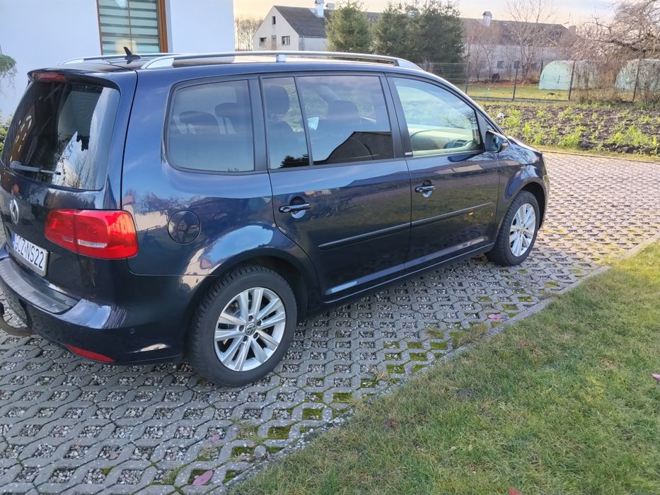 Sprzedam VOLKSWAGEN Touran 1,6 TDI wersja S-Line