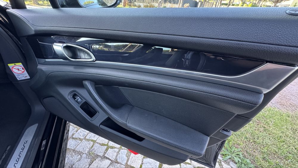 Porsche Panamera 3.0 Diesel 300 cv