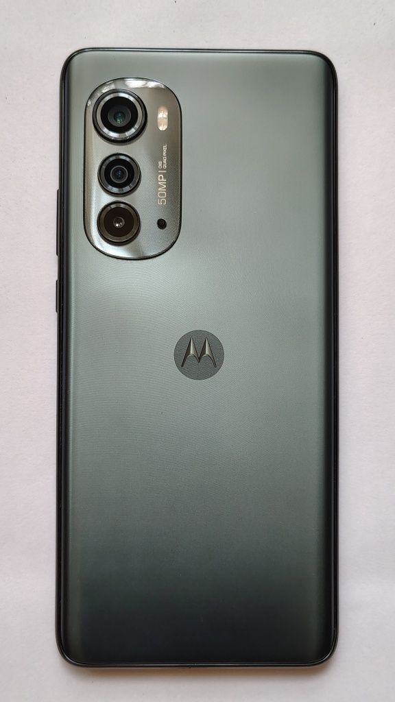 Motorola EDGE 2022