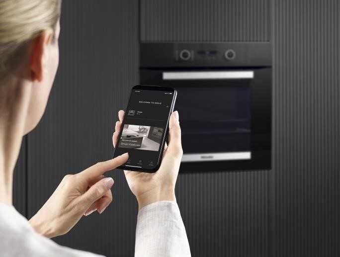 Духова шафа Miele H 2466 BP — Pyrolytic Clean, 76 л, A+