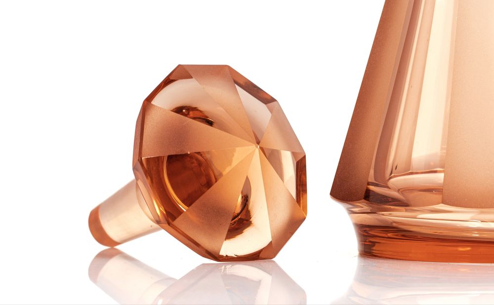 Piękna Rozalinowa / łososiowa karafka art deco Moser, Czechosłowacja