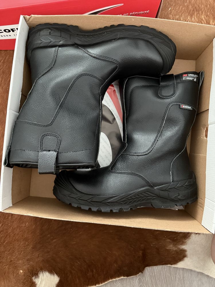 Buty robocze solidne ognio odporne