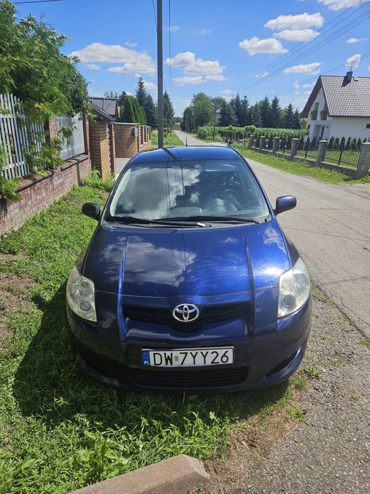Toyota Auris 2007 1.6 benzyna Corolla Yaris lub na części nie anglik