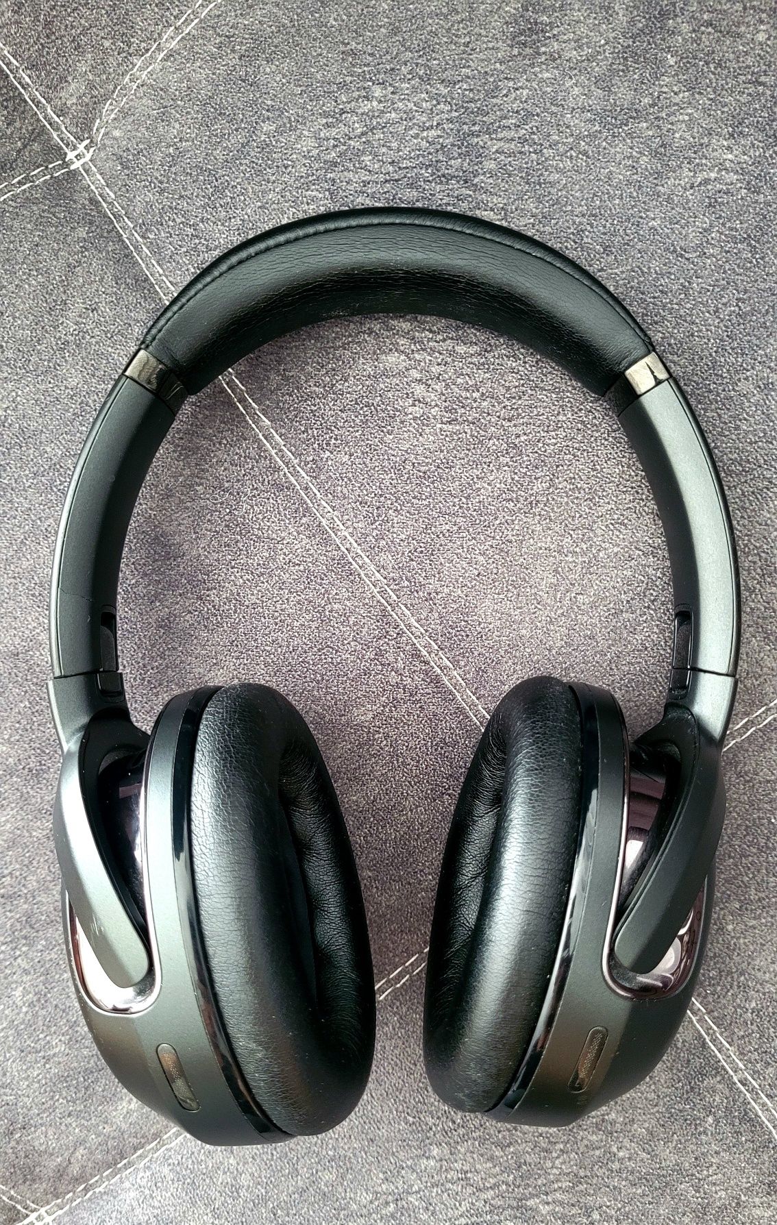 Słuchawki JBL Tour One M2