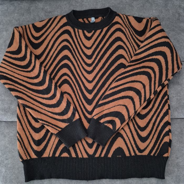 Кофта, светр для дівчинки 134-140